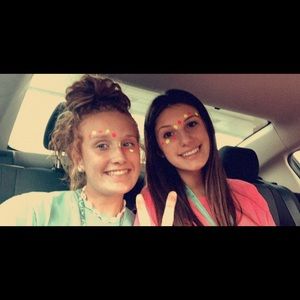 Meet your Posher, Alexis